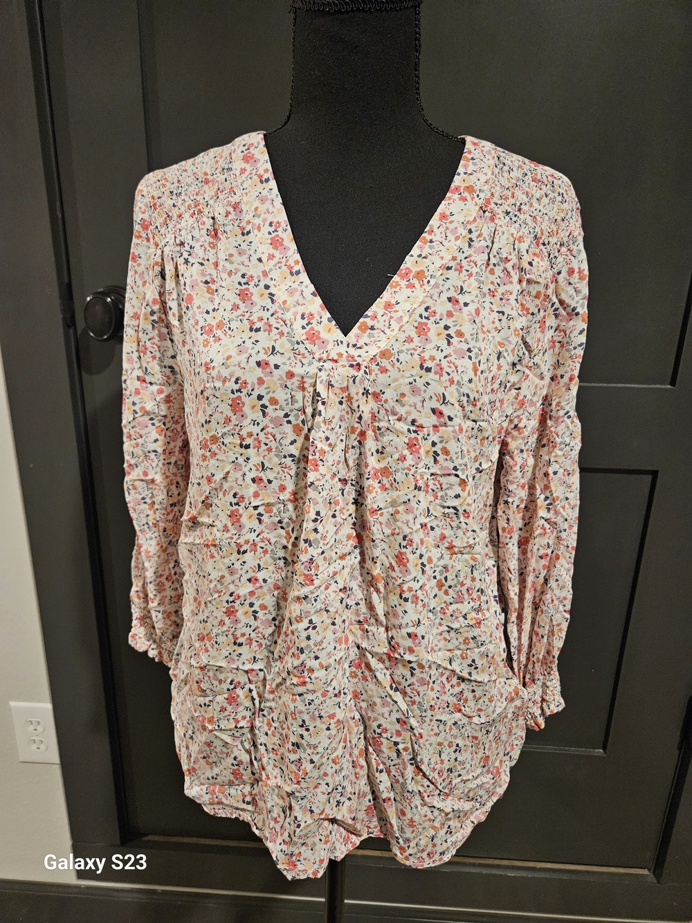 Cynthia Rowley Pink Multi-Color Floral V-Neck Top